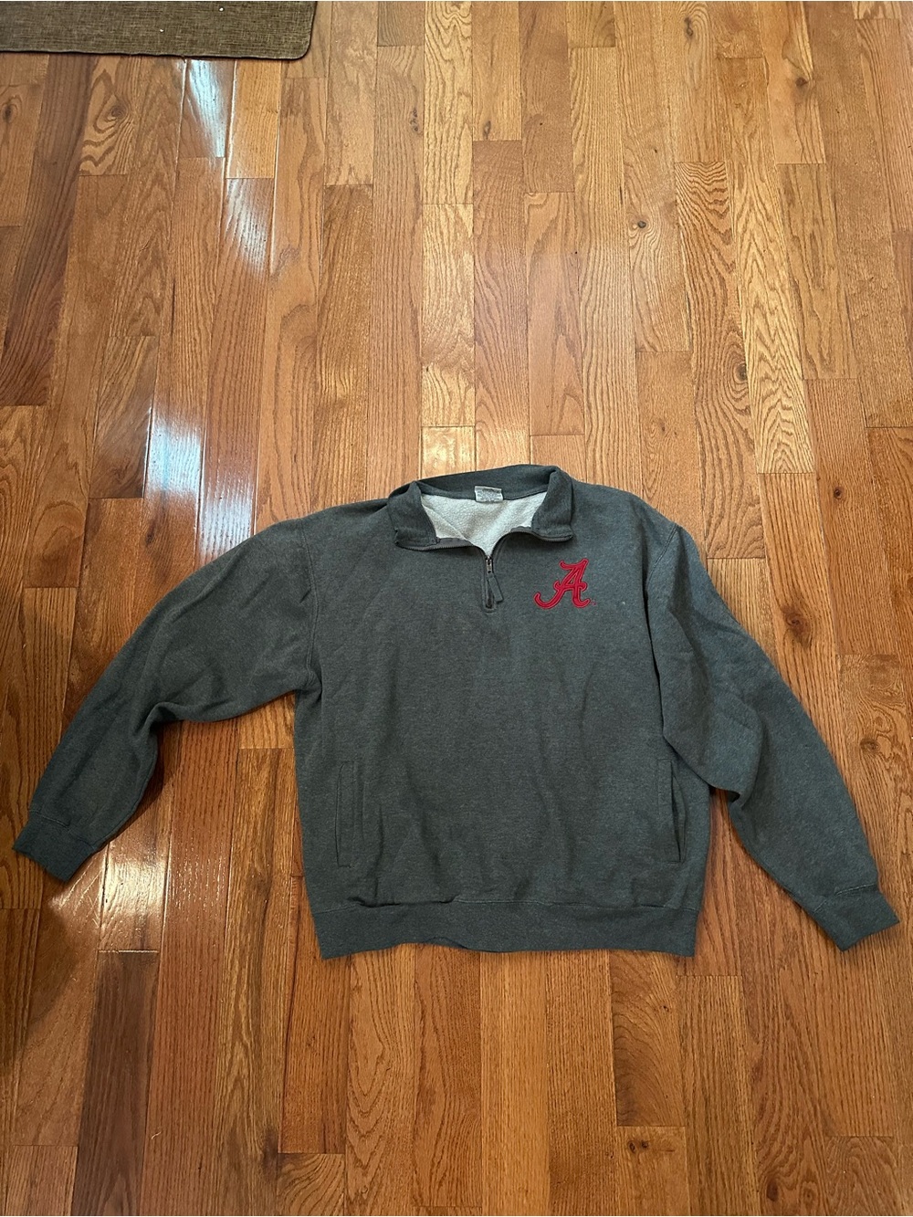 gray stadium athletics university of alabama script A quarter zip size XL